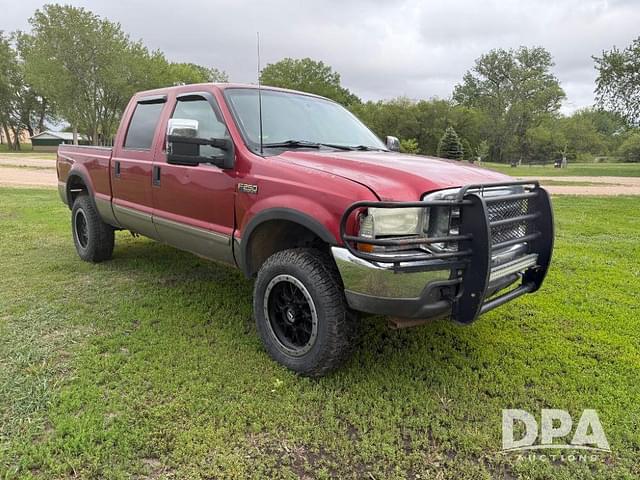 Image of Ford F-250 equipment image 2