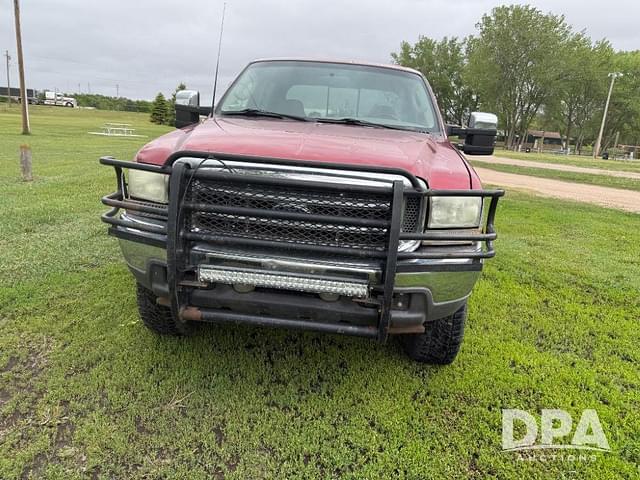 Image of Ford F-250 equipment image 1