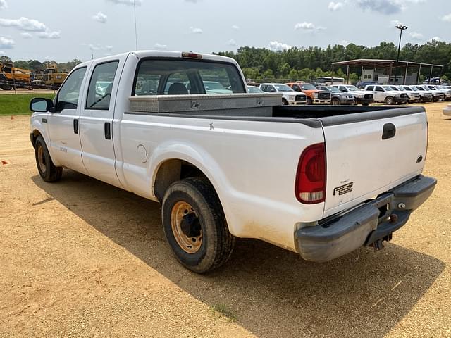 Image of Ford F-250 equipment image 1