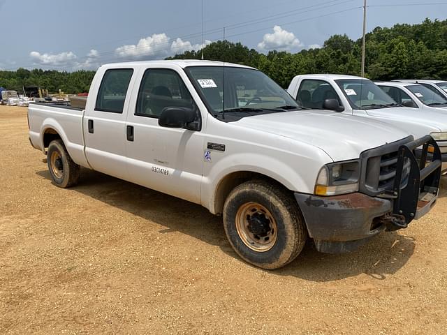 Image of Ford F-250 equipment image 3