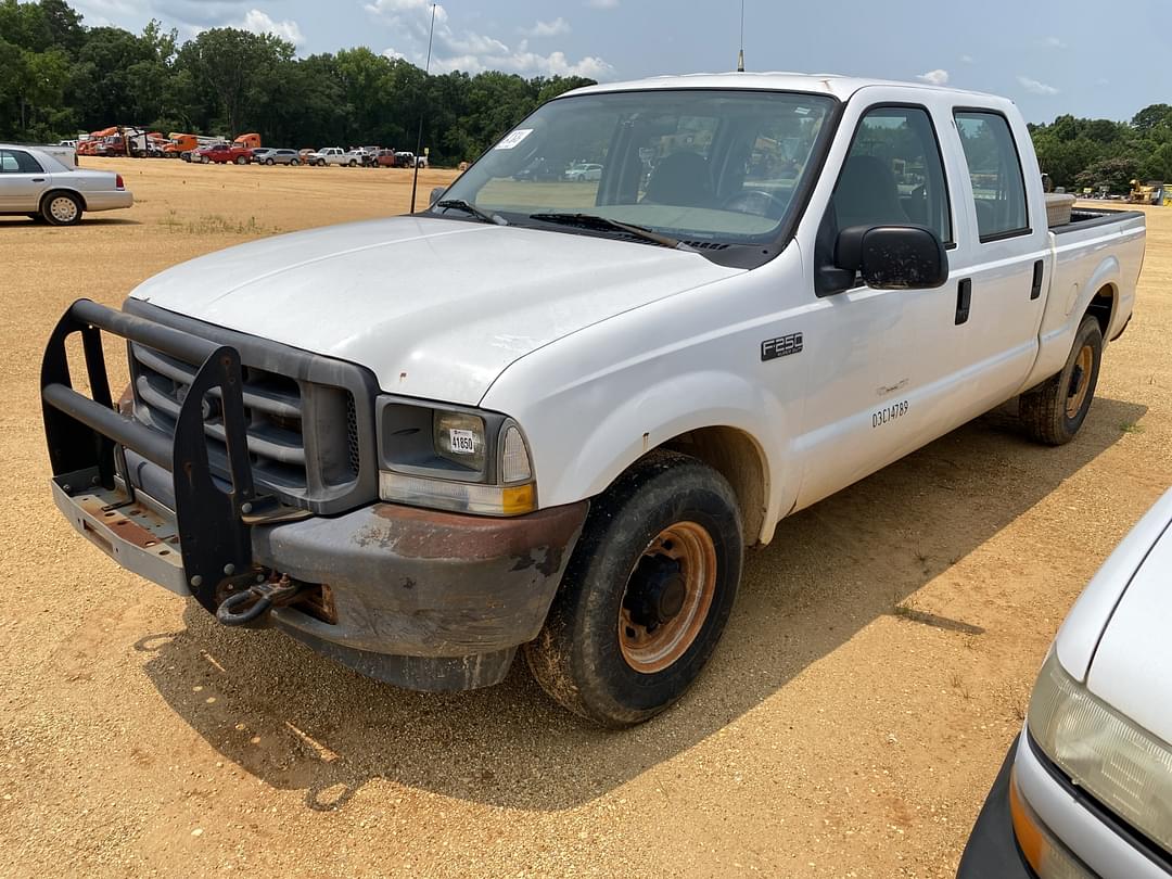 Image of Ford F-250 Primary image
