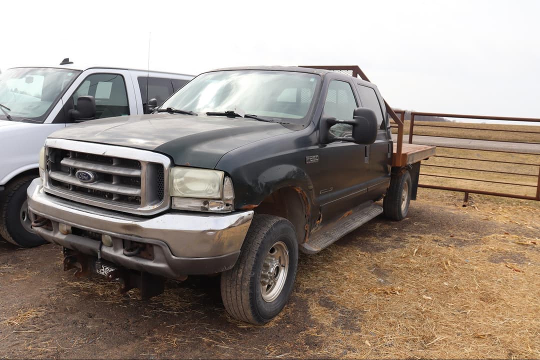 Image of Ford F-250 Primary image
