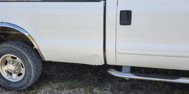 Image of Ford F-250 equipment image 3