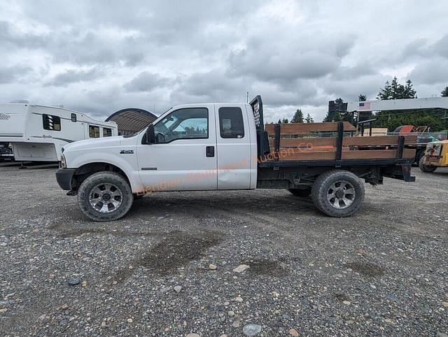 Image of Ford F-250 equipment image 2