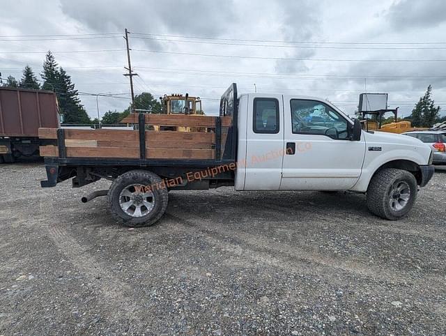 Image of Ford F-250 equipment image 4