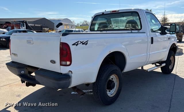 Image of Ford F-250 equipment image 4