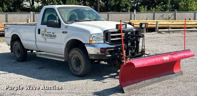Image of Ford F-250 equipment image 2