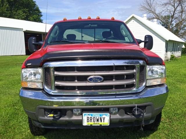 Image of Ford F-250 equipment image 1