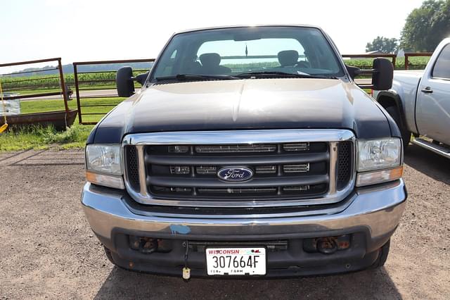 Image of Ford F-250 equipment image 1