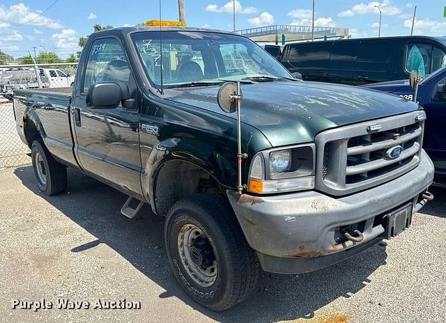 Image of Ford F-250 equipment image 2