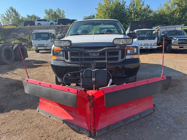 Image of Ford F-250 equipment image 1