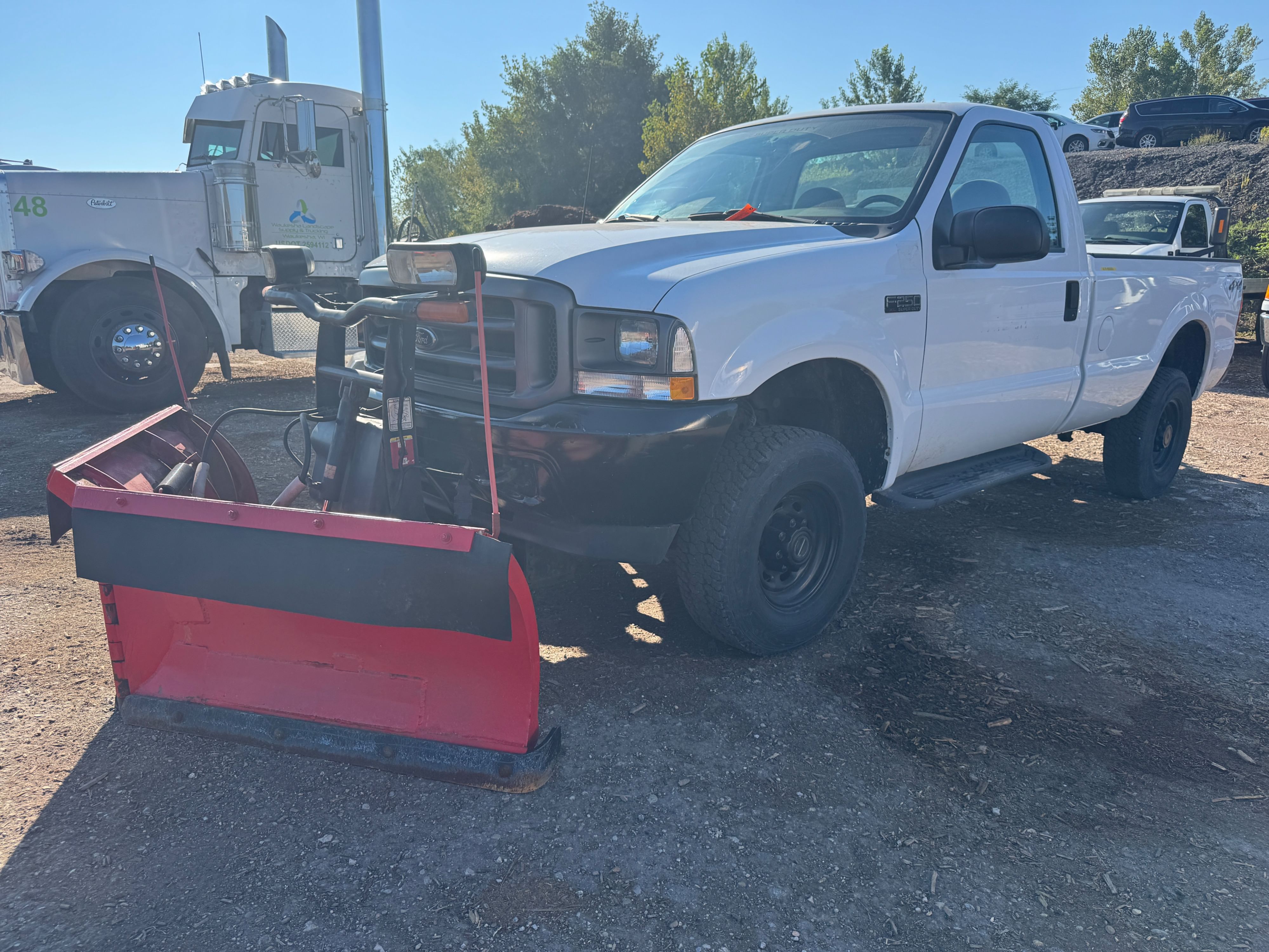 2003 Ford F-250 Equipment Image0