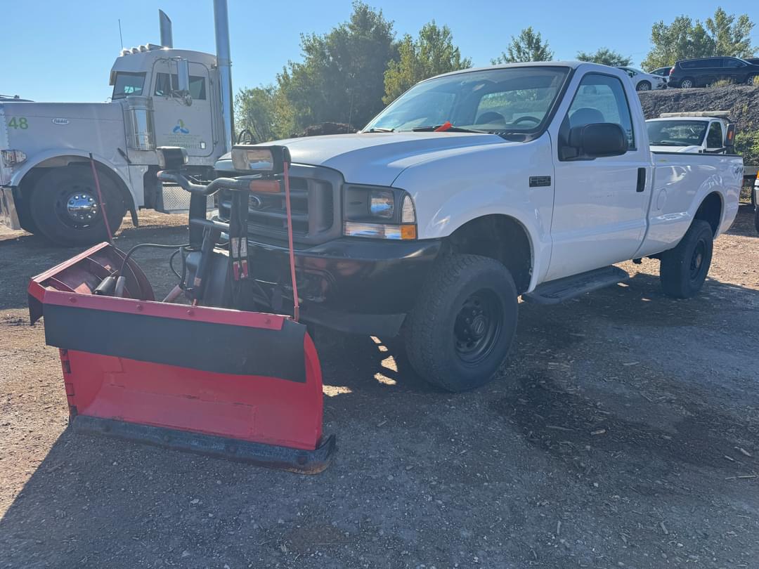 Image of Ford F-250 Primary image