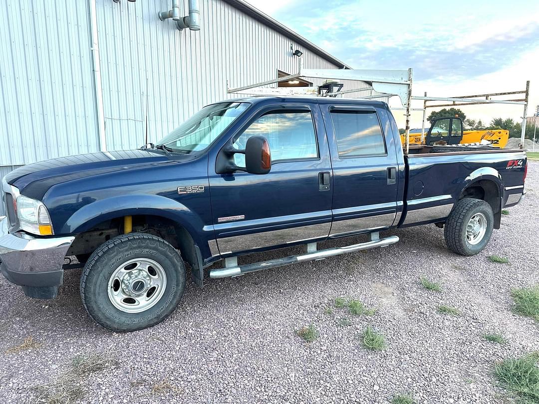 Image of Ford F-350 Primary image