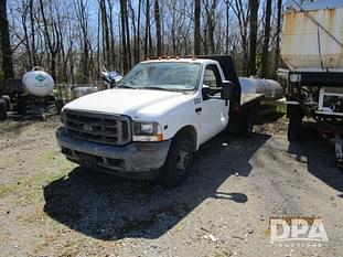 2003 Ford F-350 Equipment Image0