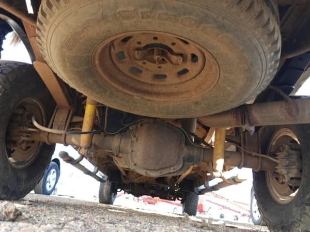 Image of Ford F-350 equipment image 4