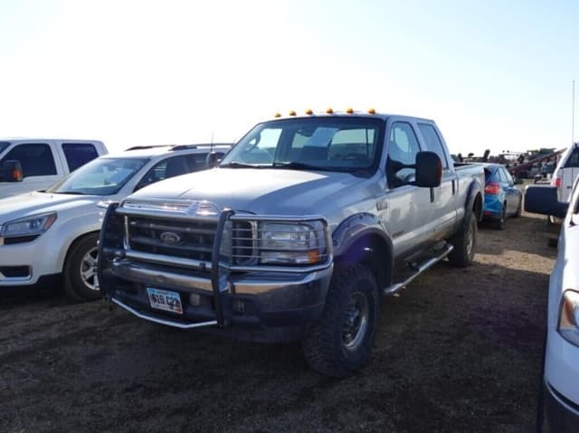 Image of Ford F-350 equipment image 1