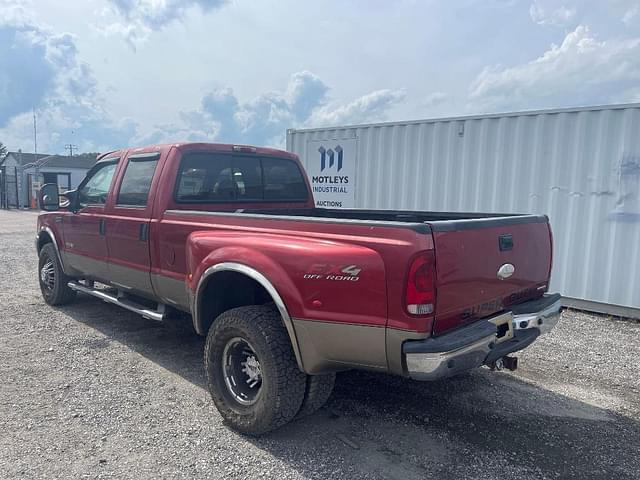 Image of Ford F-350 equipment image 1