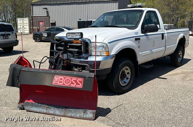Image of Ford F-350 Primary image