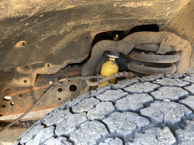 Image of Ford F-350 equipment image 4