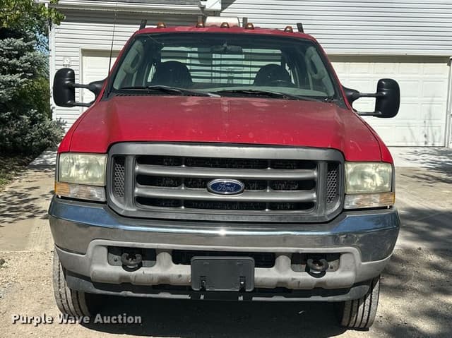 Image of Ford F-450 equipment image 1