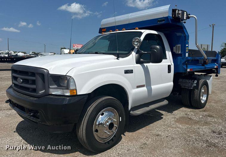 Image of Ford F-450 Primary image