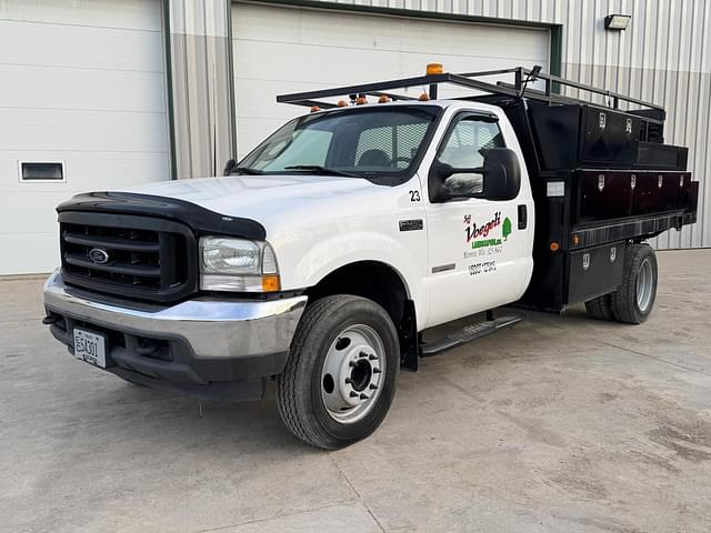 Image of Ford F-450 equipment image 1