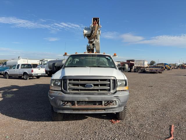 Image of Ford F-550 equipment image 1