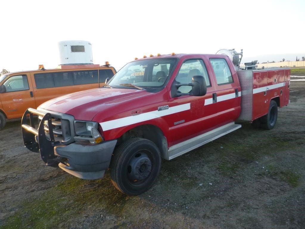 Image of Ford F-550 Primary image