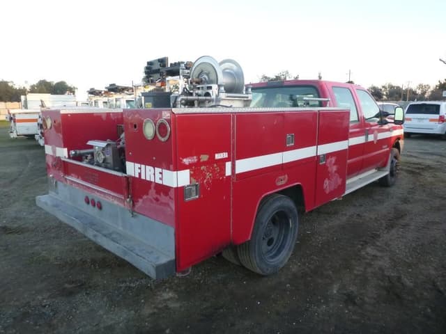 Image of Ford F-550 equipment image 2