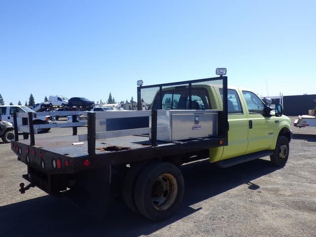 Image of Ford F-550 equipment image 2