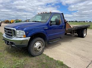 2003 Ford F-550 Equipment Image0