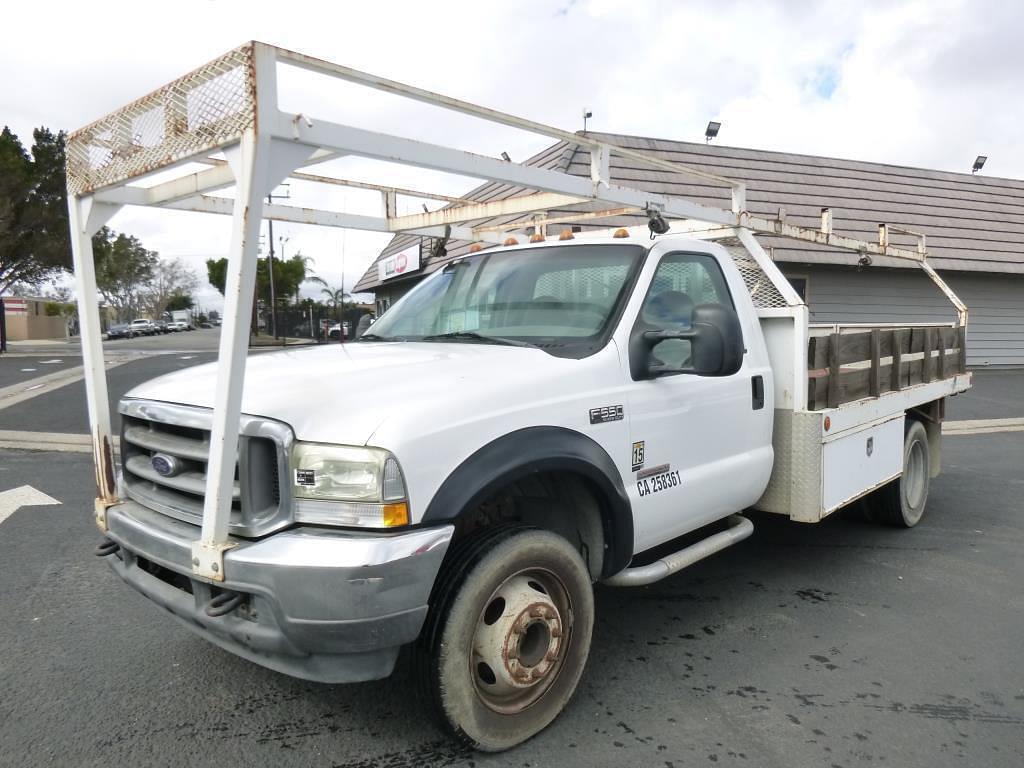 Image of Ford F-550 Primary image