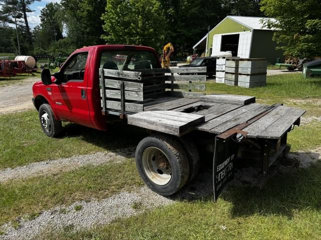 Image of Ford F-500 equipment image 2