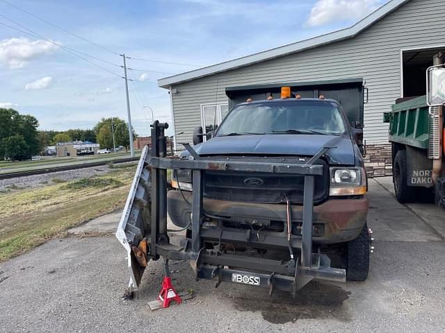 Image of Ford F-550 equipment image 1