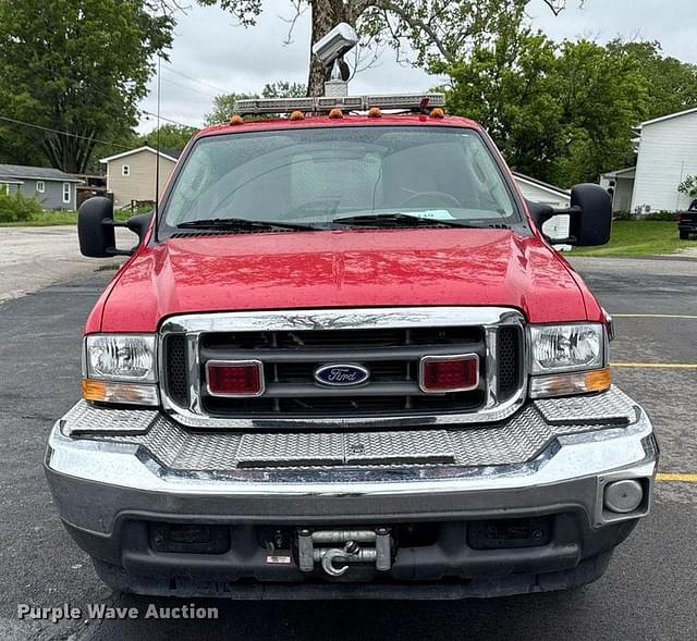 Image of Ford F-550 equipment image 1