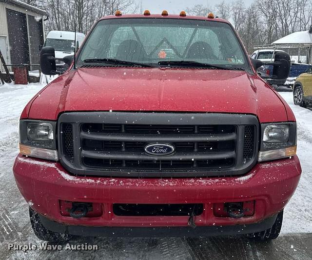 Image of Ford F-550 equipment image 1