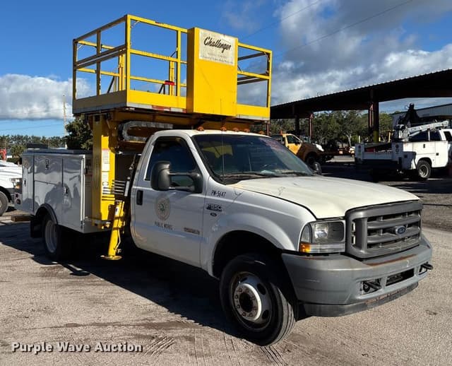Image of Ford F-550 equipment image 2