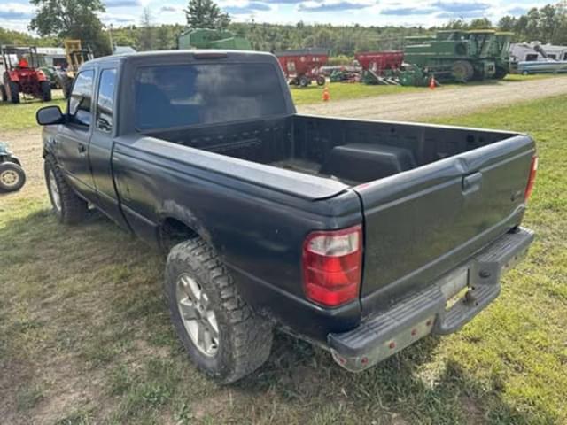 Image of Ford Ranger XLT equipment image 3