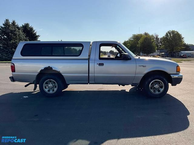 Image of Ford Ranger XLT equipment image 3