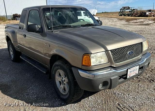 Image of Ford Ranger XLT equipment image 2