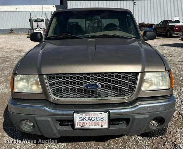 Image of Ford Ranger XLT equipment image 1