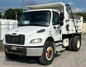 2003 Freightliner Business Class M2 Image