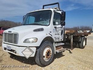 2003 Freightliner Business Class M2 Equipment Image0