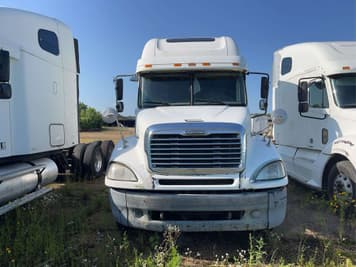 Main image Freightliner Columbia