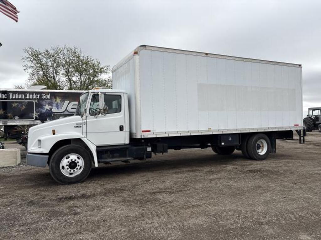 Image of Freightliner FL70 Primary image