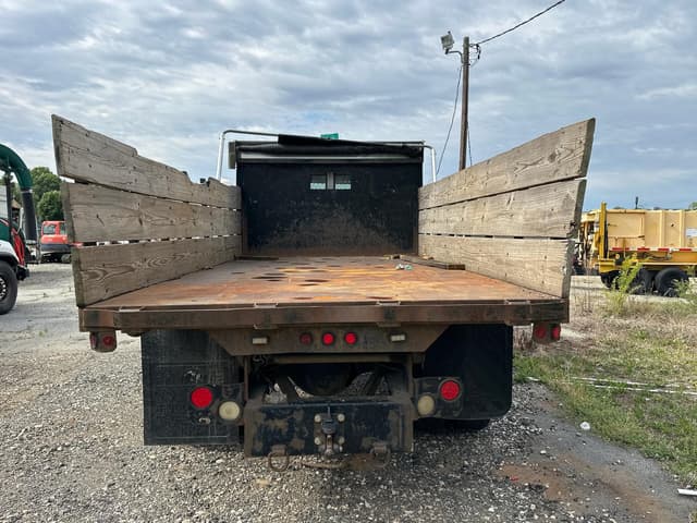 Image of Freightliner FL80 equipment image 4