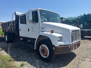 2003 Freightliner FL80 Image