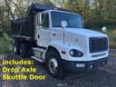 2003 Freightliner FL112 Image