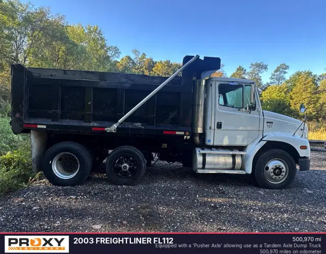 Image of Freightliner FL112 equipment image 2